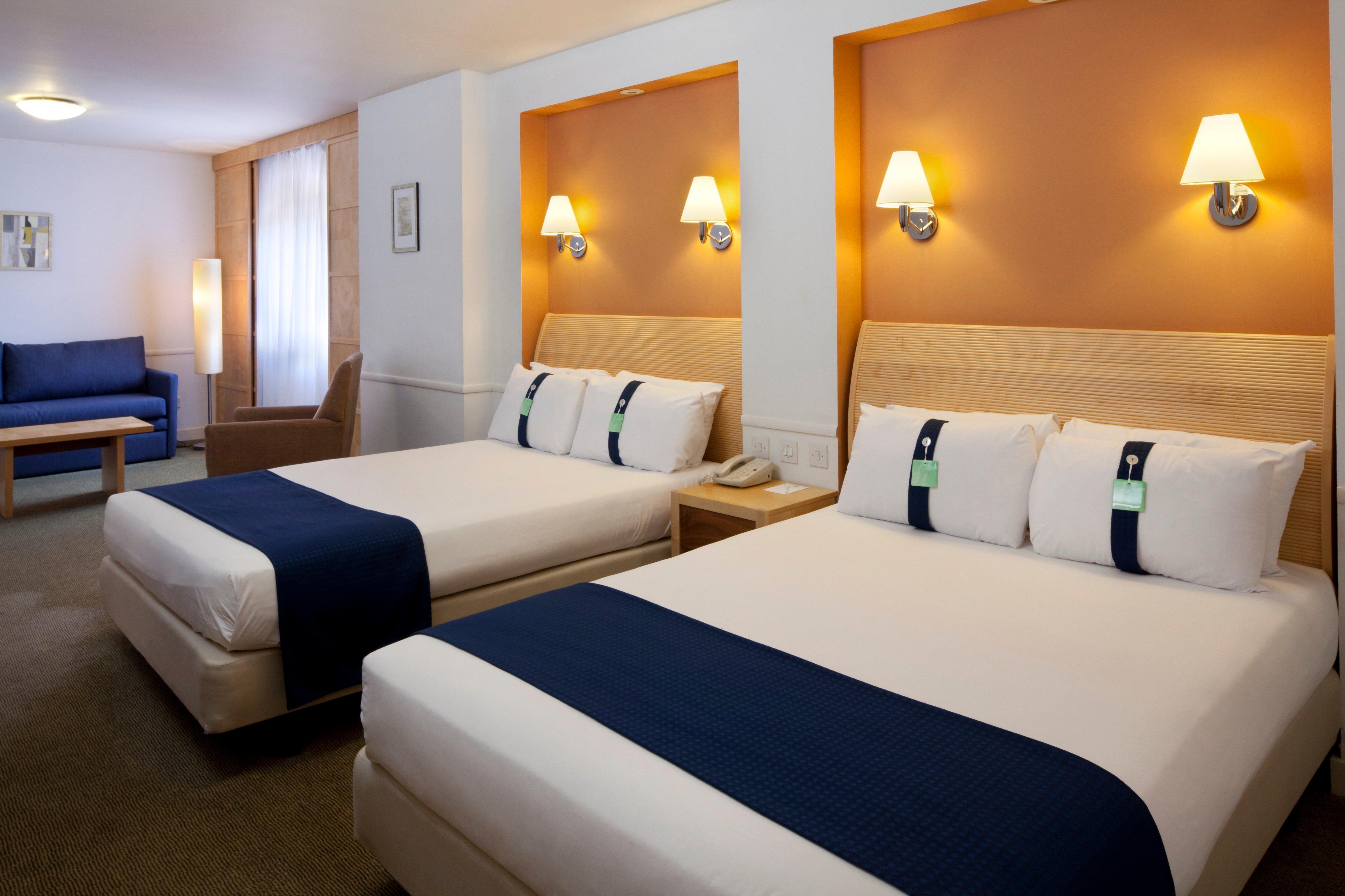 Holiday Inn Guildford By Ihg מראה חיצוני תמונה